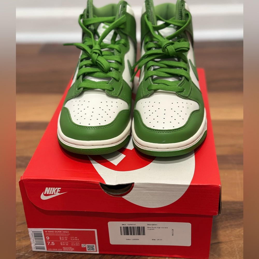 W Nike dunk high green